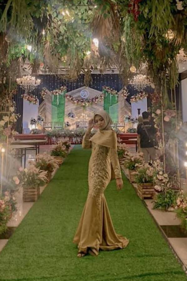 Yeni Marliana Client 23